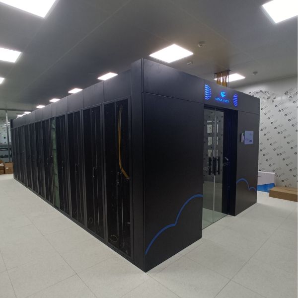 人工智能驱动的数据中心优化：锐芯如何提高效率和安全性